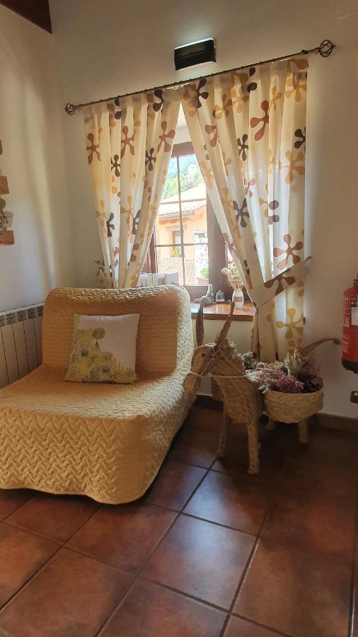 Casa Rural Nevada Horcadas Eksteriør billede